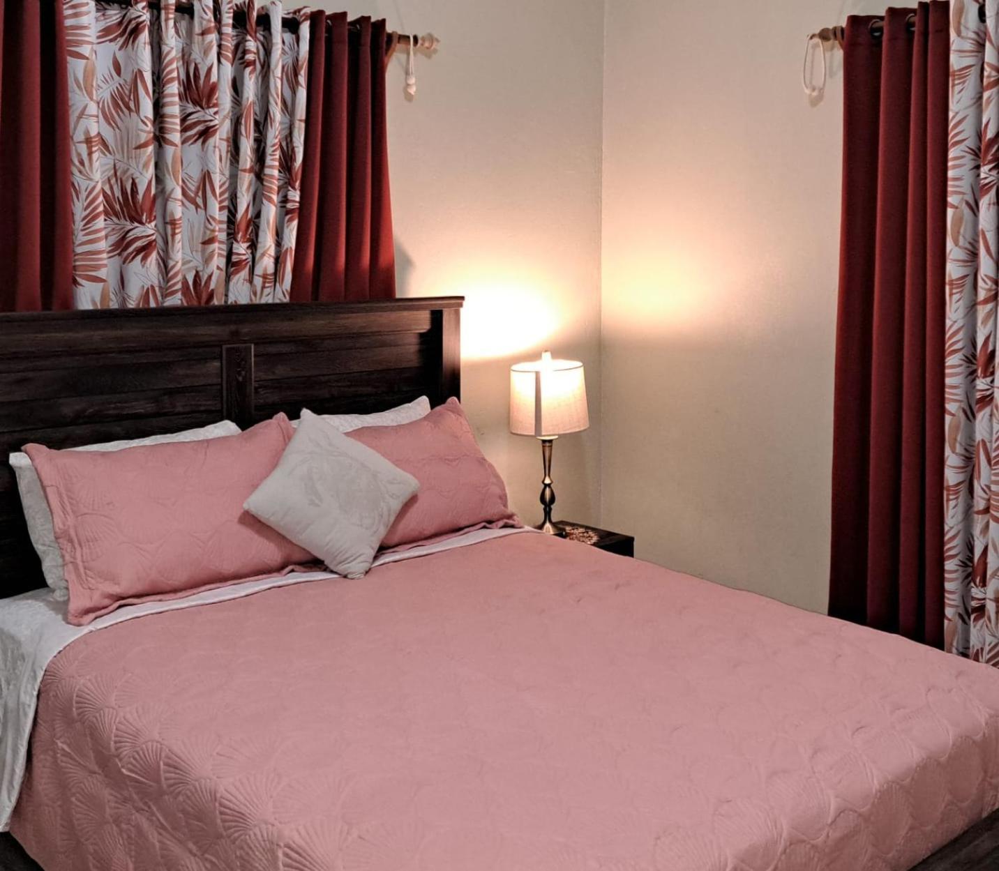 Tropix Getaway - Rental Car Available Crocus Hill Екстер'єр фото